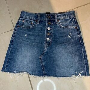 GAP high rise distressed denim skirt Sz.‎ 00/24